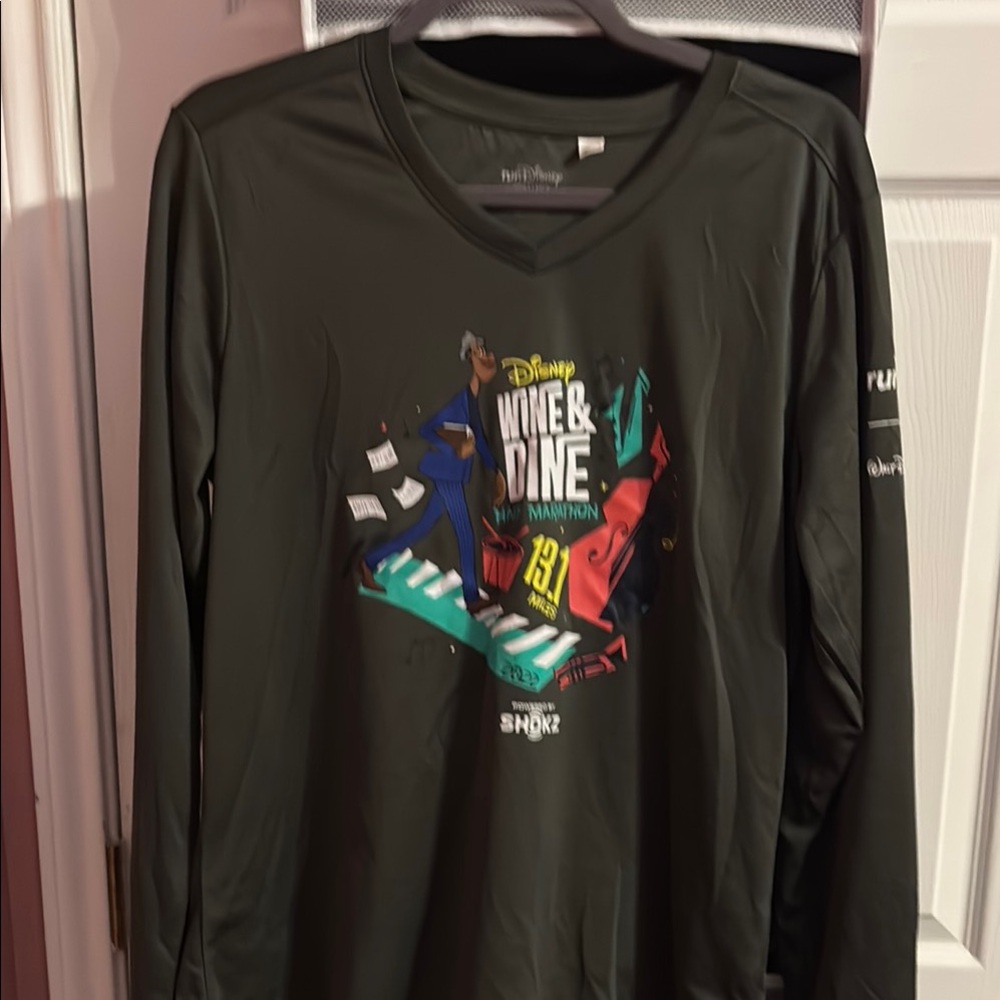 Disney Wine & Dine Long Sleeve Tee - Black